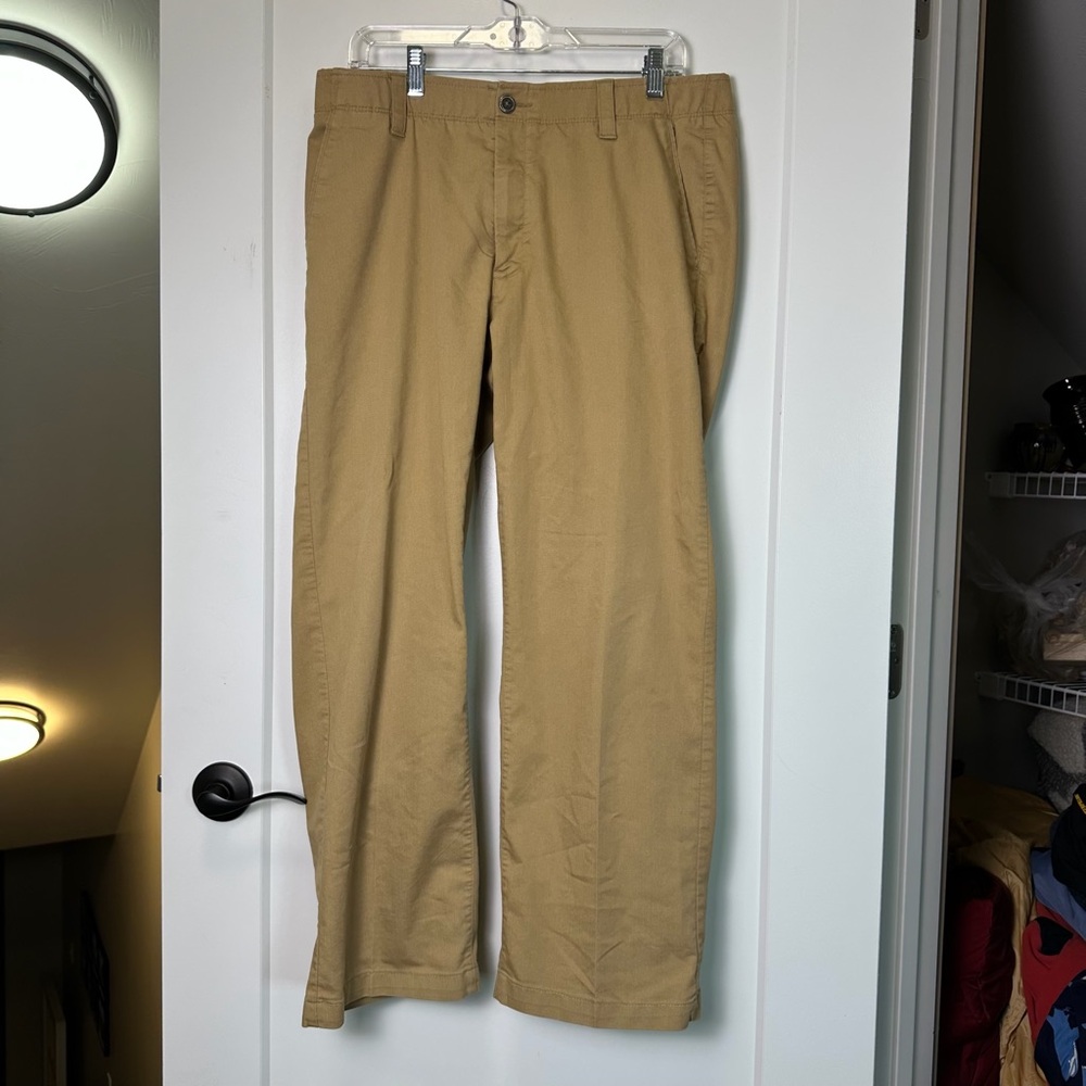 Under Armour Men's Performance Sideline Pant Loose Fit HeatGear‎ Khaki Tan 34x28